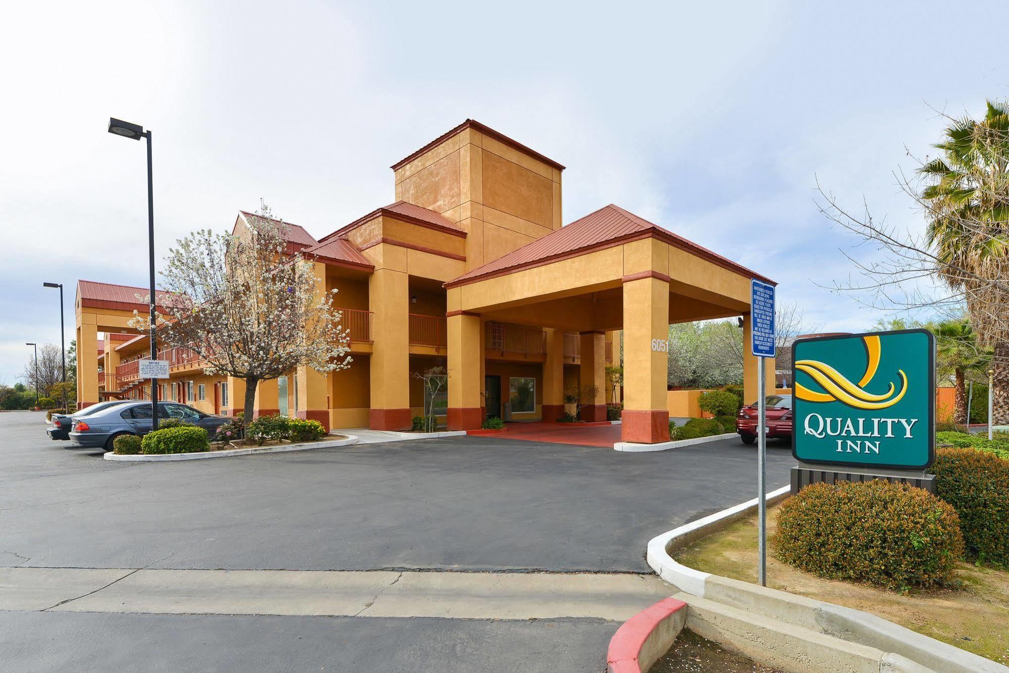 Quality Inn Fresno Near University Exterior photo